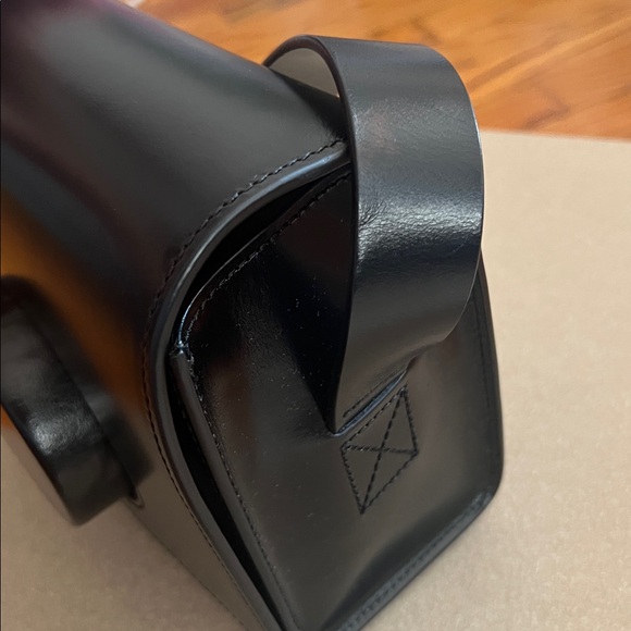 Lemaire camere bag black with dustbag and box in EUC-almost new - Picture 9 of 15